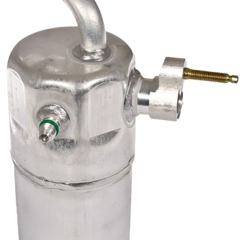 ACCUM 99-0 GM TRUCK/SUV 4.8/5.3/6.0L W/O REAR A/C