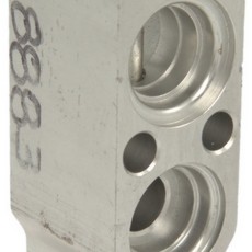 EXP VALVE BLOCK TOYOTA 88515-33010 R12 EXP VALVE BLOCK TOYOTA 88515-33010 R12